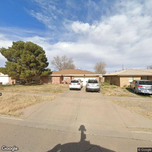Primary Photo - 811 E Berrendo Rd