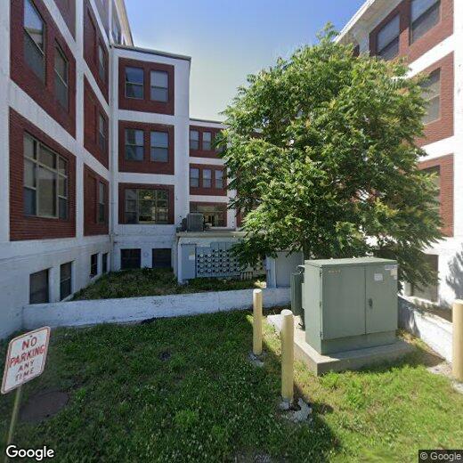 Primary Photo - 1001 NE Atchison Ave
