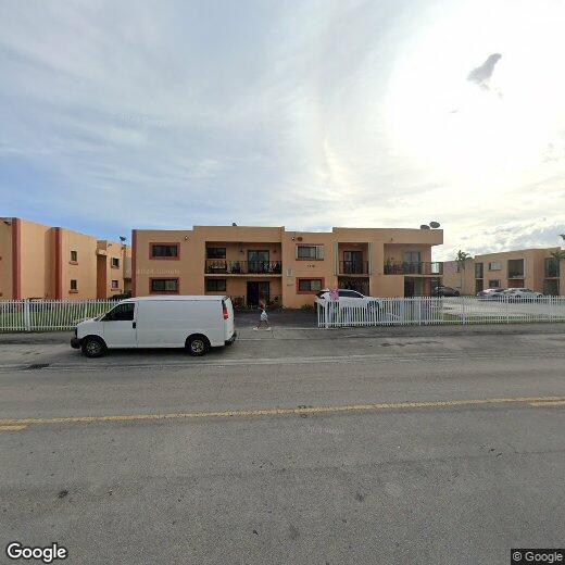 Foto principal - 1340 W 41st St