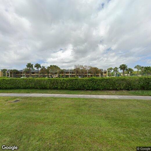 Primary Photo - 1417 Meadows Cir