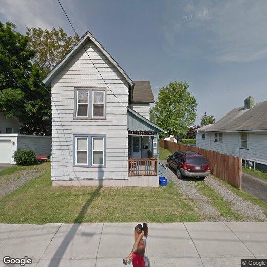 Primary Photo - 403 Brady St