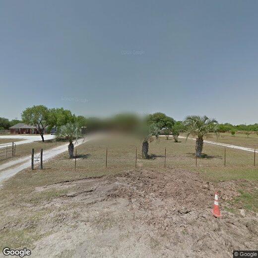 233 Co Rd 469, Alice, TX 78332 House Rental in Alice, TX