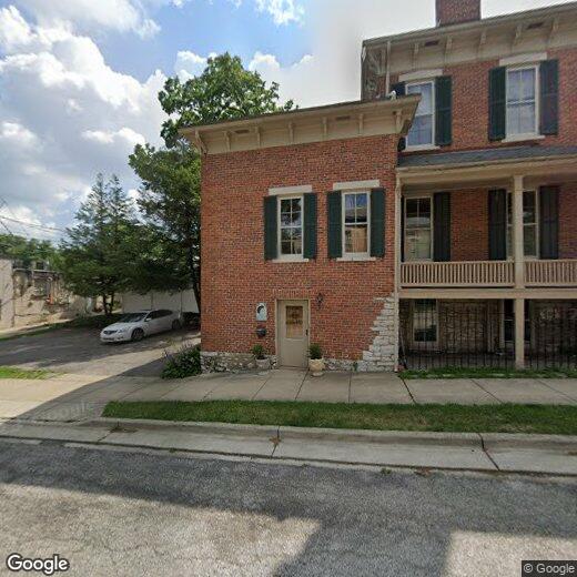 Primary Photo - 1202 Columbia St