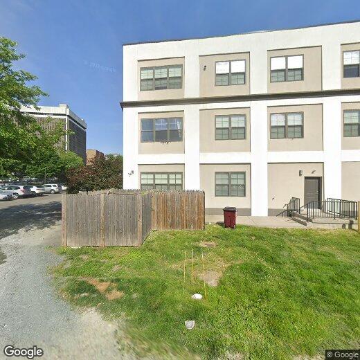 Primary Photo - 733 Broadway