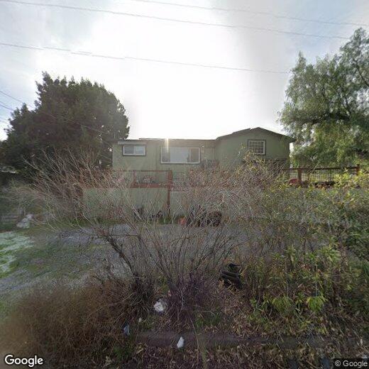 Foto principal - 3246 Sweetwater Rd