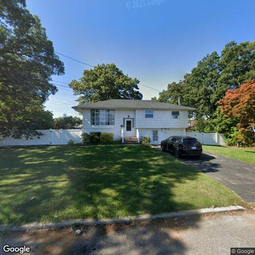 Primary Photo - 236 W 1st St