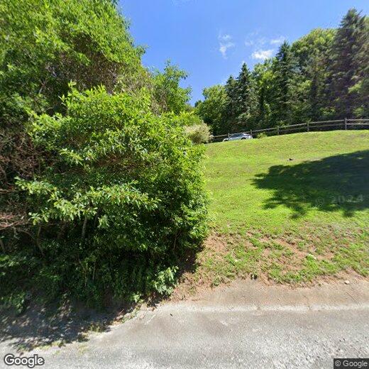 Primary Photo - 221 Long St