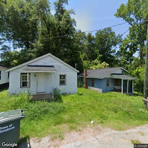 Primary Photo - 102 Truman St