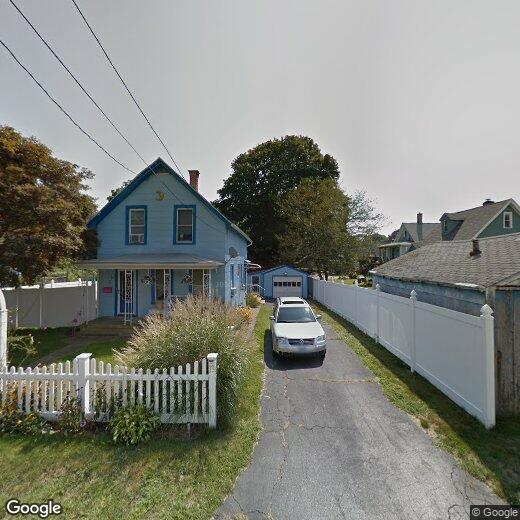 Primary Photo - 58 Cottage St