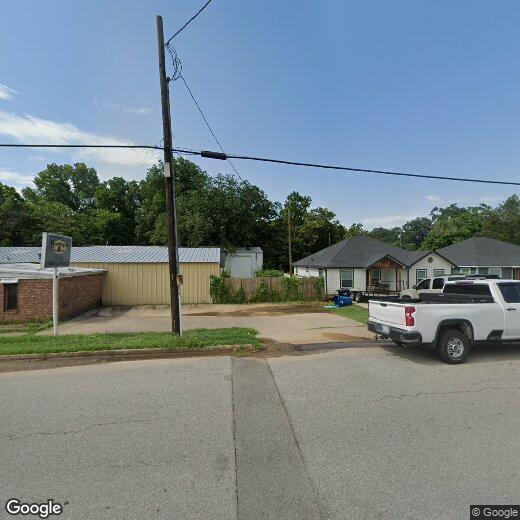 Primary Photo - 808 W Coffin St