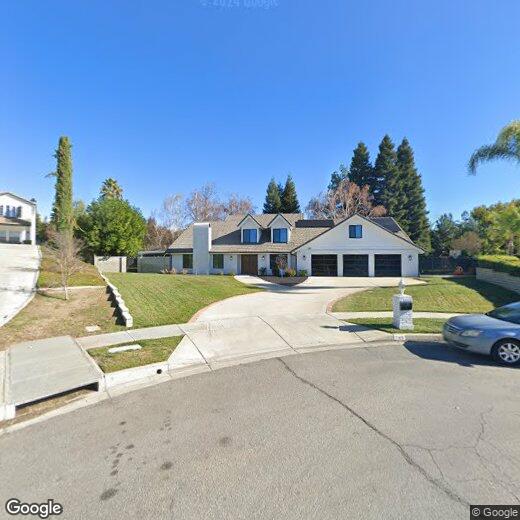 Primary Photo - 749 E Mariposa Dr