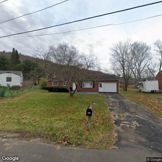 Primary Photo - 116 Tharp St