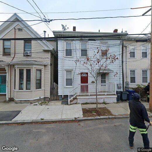 Foto principal - 117 Buttonwood St