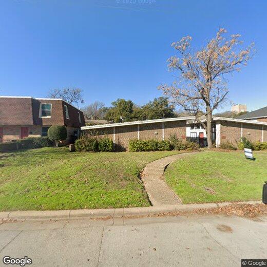Foto principal - 2708 McCart Ave