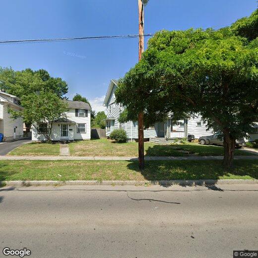 Primary Photo - 913 Winton Rd N