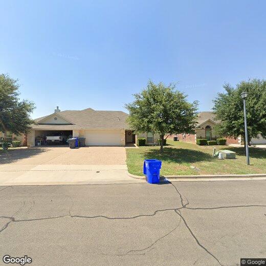 Primary Photo - Duplex