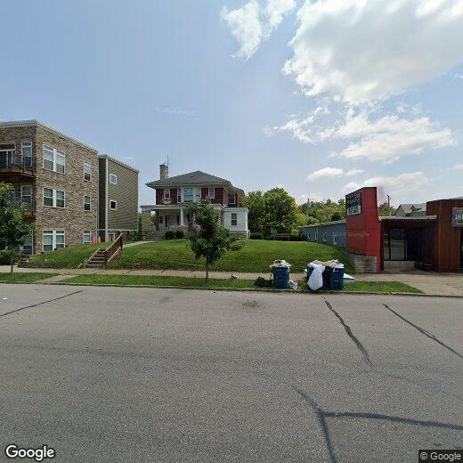 Foto principal - 1218 N College Ave