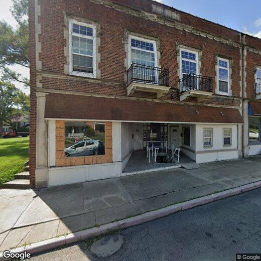 Primary Photo - 187 1/2 Marion Ave Unit 2
