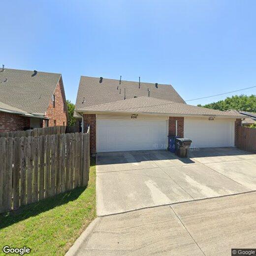 Foto principal - 8739 Holly St