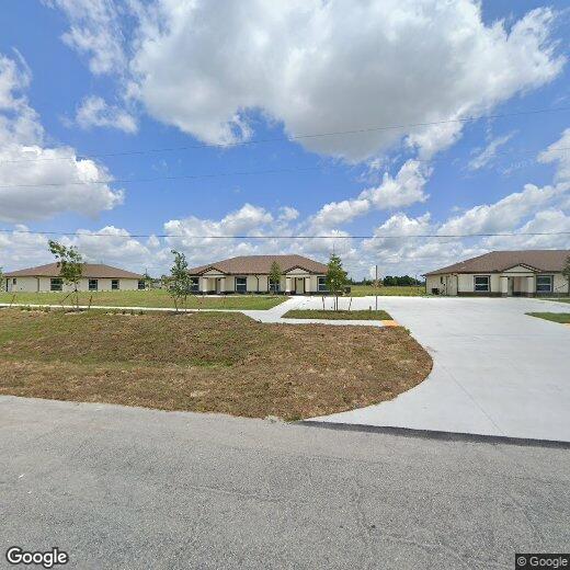 Primary Photo - 801 SW Raintree Blvd