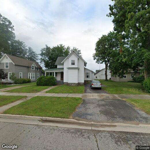 221 Ives Ave Unit 1, Big Rapids, MI 49307 Room for Rent in Big Rapids