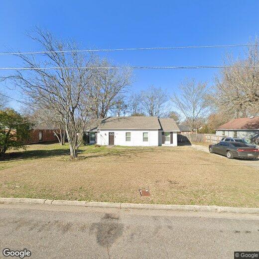 Primary Photo - 2220 Briar Gate Dr
