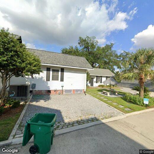 8 Azalea court, Metairie, LA 70005 Townhome Rentals in Metairie LA