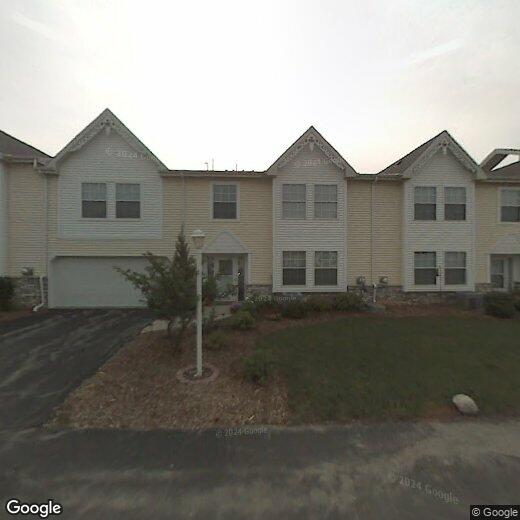 347 Terrace Dr E, Brookfield, WI 53045 Townhome Rentals in Brookfield