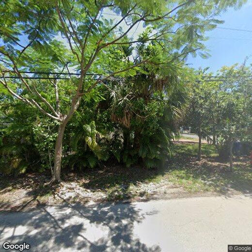 Primary Photo - 1044 NE 11th Ave