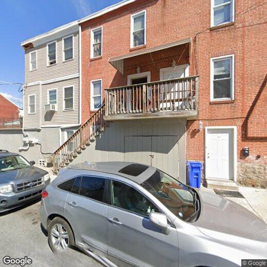 1233 Green St Unit 1, Reading, PA 19604 Room for Rent in Reading, PA