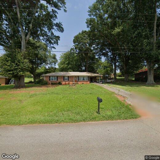 Primary Photo - 605 Middle Park Dr