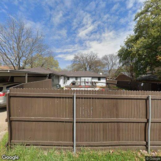 Primary Photo - 2912 Brookview Dr