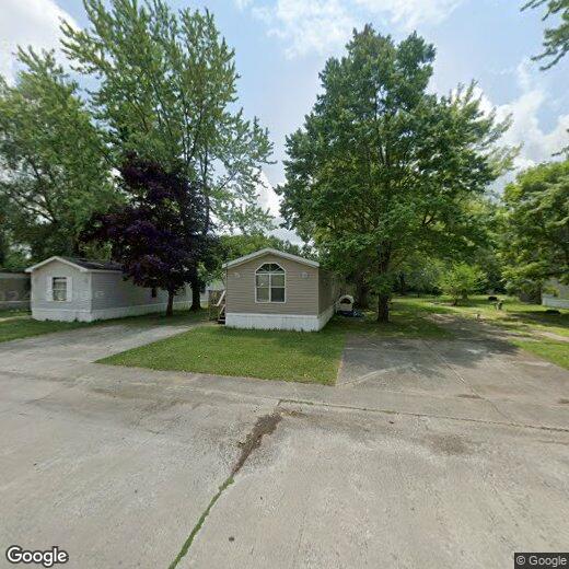 5839 Natalie Dr Unit 54, Remington, IN 47977 Room for Rent in