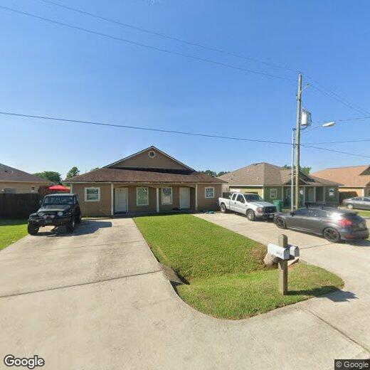 Primary Photo - 151 - B South Bend Ct.