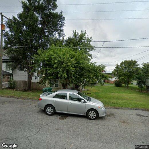 Primary Photo - 441 N Winchester Ave