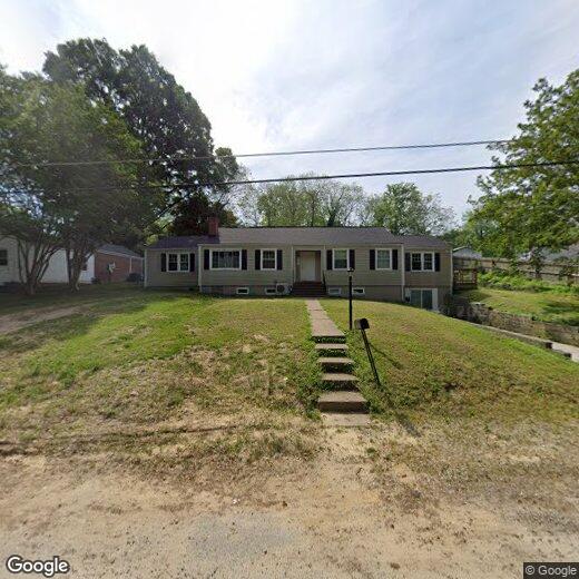 132 Chesterfield Ave, Colonial Heights, VA 23834 House Rental in Colonial Heights, VA