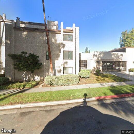 Primary Photo - 5555 Canyon Crest Dr
