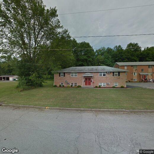 172 Kendall Ave Unit A, Campbell, OH 44405 Room for Rent in Campbell