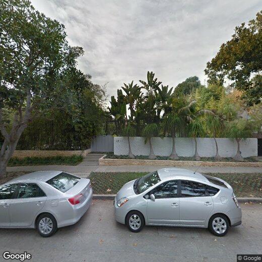 Primary Photo - 1911 La Mesa Dr