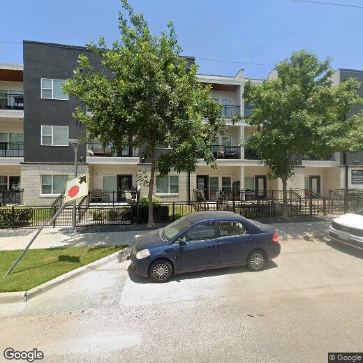 Primary Photo - 2020 N Garrett Ave