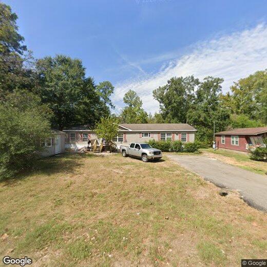 Primary Photo - 1520 W Creek Dr