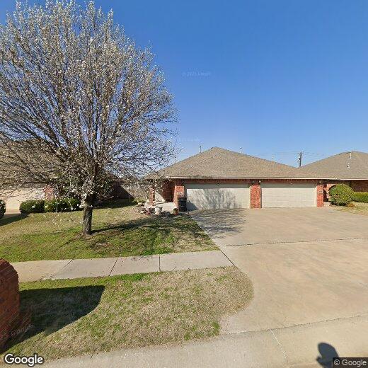 911 SW 35th St, Moore, OK 73160 Townhome Rentals in Moore OK