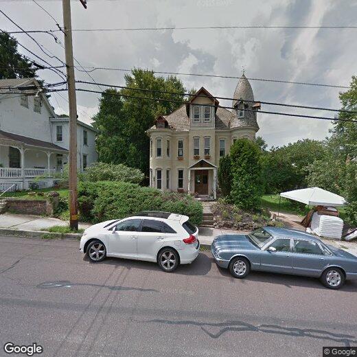 Primary Photo - 214 S Main St