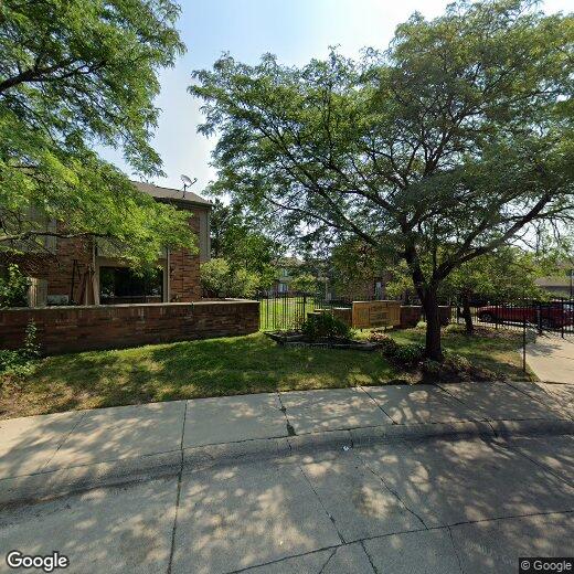 Primary Photo - 2028 Hyde Park Dr