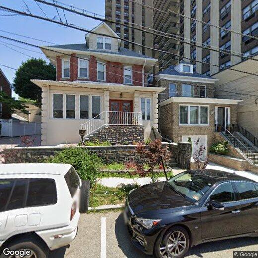 Primary Photo - 7855 JFK Blvd E