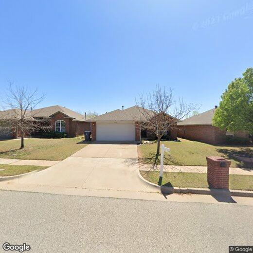 Primary Photo - 12104 SW 10th St