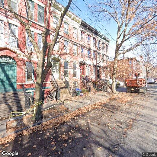 Foto principal - 264 9th St