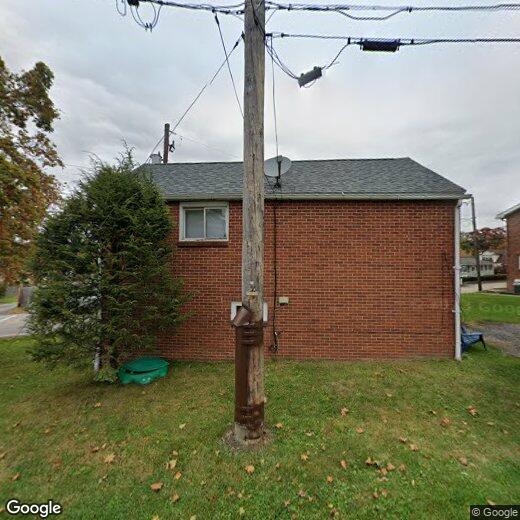 Primary Photo - 1036 Lilac St