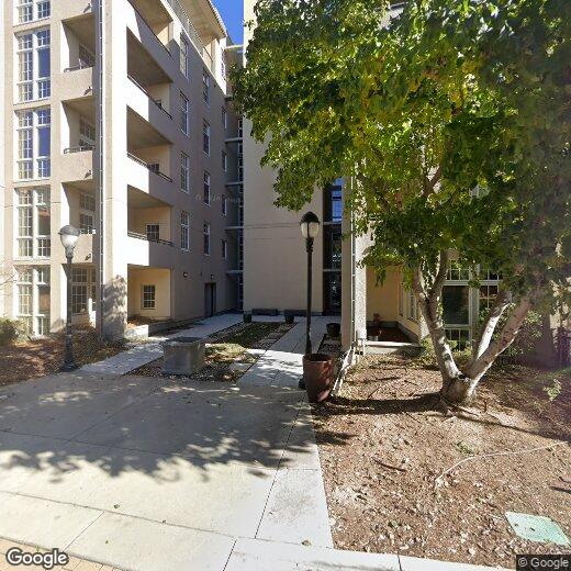 Foto principal - 275 S Harrison St