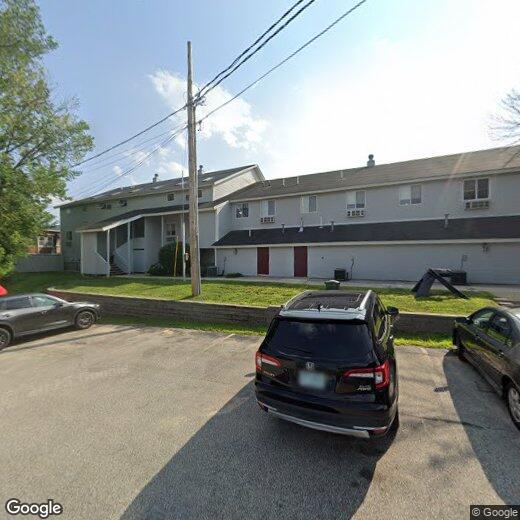 16 Manning St Unit 211, Derry, NH 03038 Room for Rent in Derry, NH